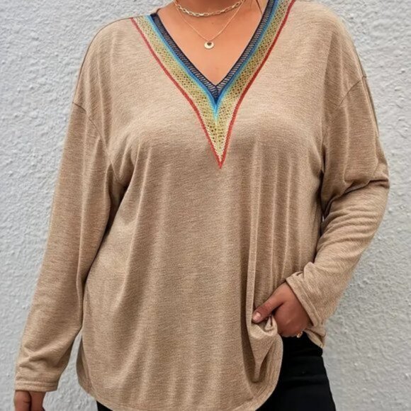 Plus Colorblock Contrast Lace Long Sleeve V Neck T-shirt Size 1XL - Picture 2 of 2